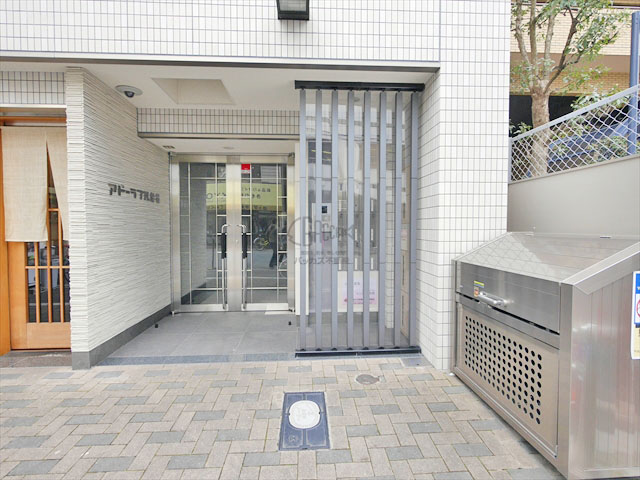 アドーラブル船場 1LDK 28.80㎡