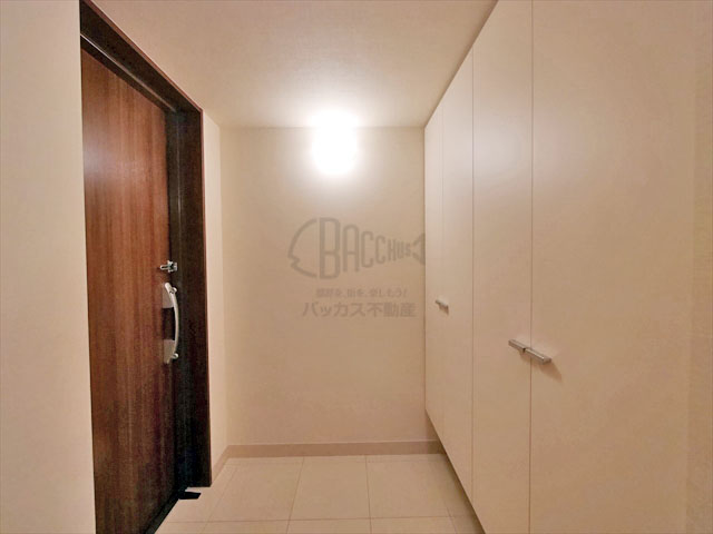 グランドメゾン京町堀タワー 2LDK 65.74㎡