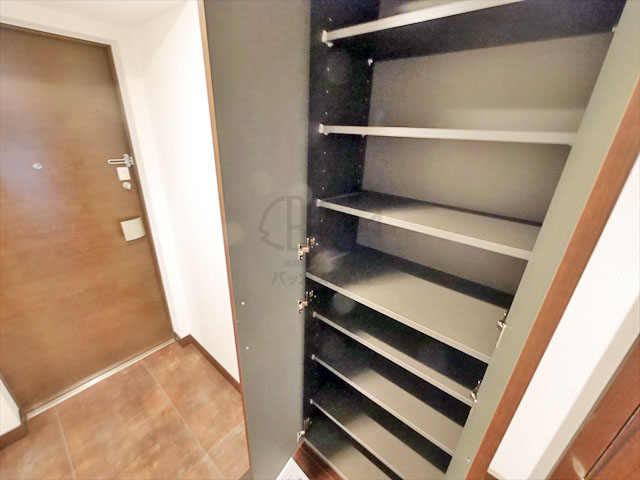 S-RESIDENCE淀屋橋 Atype 1LDK 41.70㎡のシューズボックス