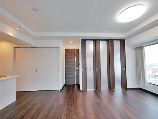 ピアッツアタワー上本町 3LDK 74.59㎡