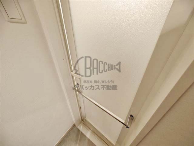 アーデン京町堀ウエストのバスルームドア