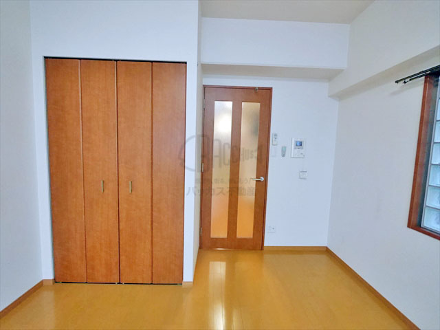 エス・キュート平野町 1K 31.47㎡(角部屋)