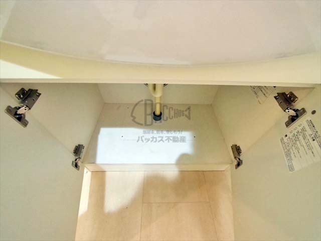 ヴィクトワール神崎 Btype 2LDK+WIC 56.26㎡