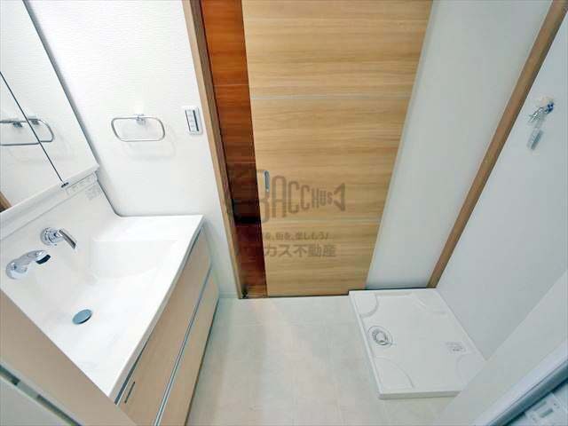 Jasper御堂筋本町 2LDK 43.45m²
