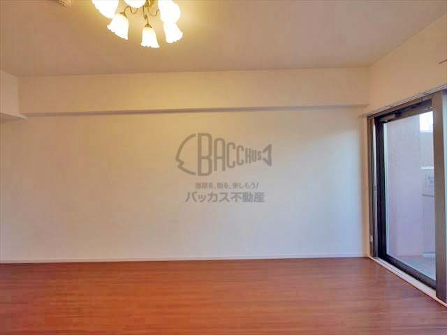 Jasper御堂筋本町 2LDK 43.45m²