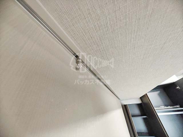 シエリア大阪天神橋 2LDK+WIC+SIC 60.45㎡の洋室フックレール