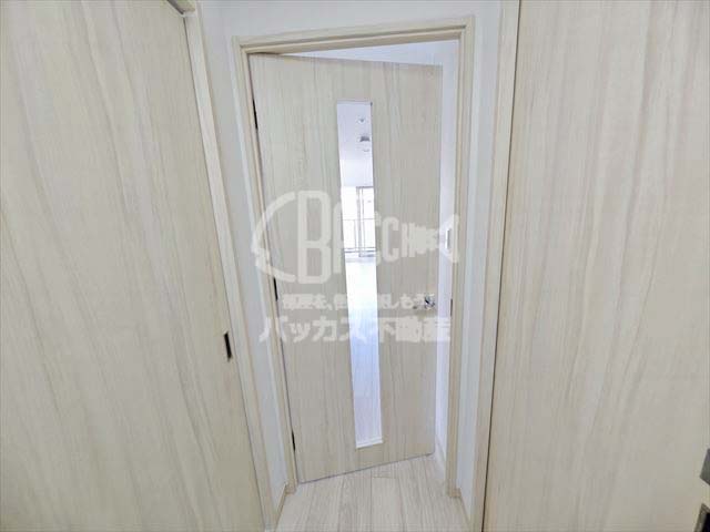 ディームス福島 A2type 1LDK 41.76㎡のドア