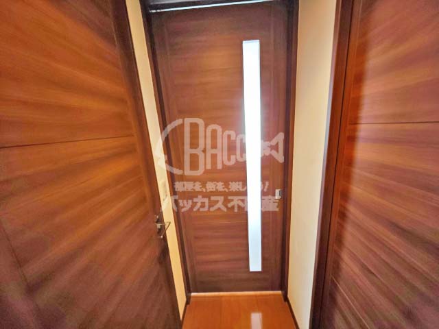 ローレルタワーサンクタス梅田 1LDK 40.82㎡のリビング