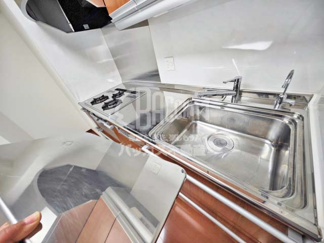 ローレルタワーサンクタス梅田 1LDK 40.82㎡のシンク