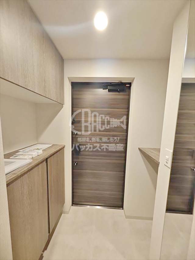 クレストコート靭公園ザ・クラス D2type 1LDK+WIC 34.16㎡