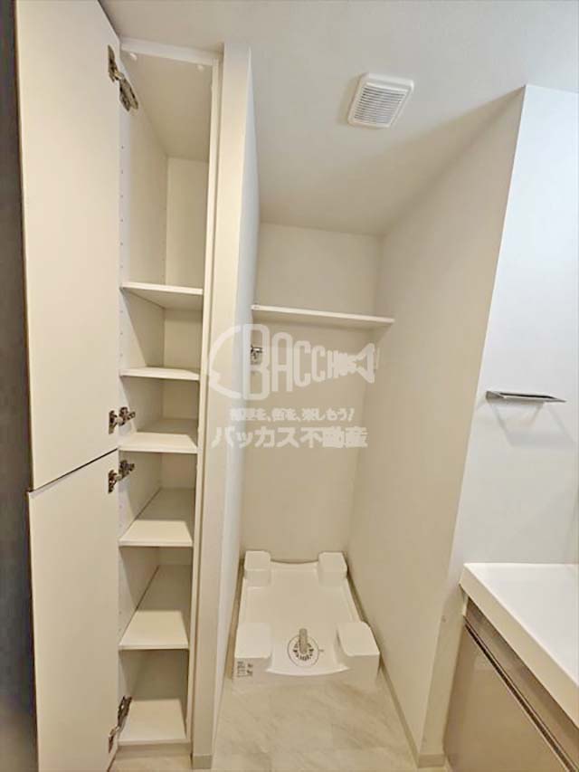 クレストコート靭公園ザ・クラス D2type 1LDK+WIC 34.16㎡