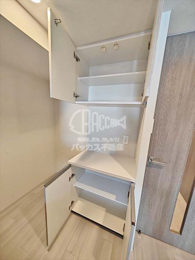 クレストコート靭公園ザ・クラス D2type 1LDK+WIC 34.16㎡